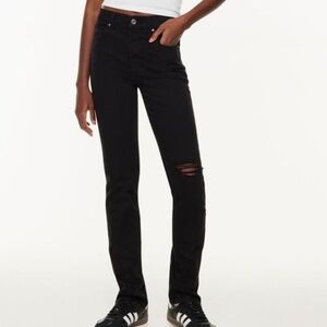 BNWT- Premium Levi's 724 High Rise Distressed Slim Straight Black Jeans (26/32)